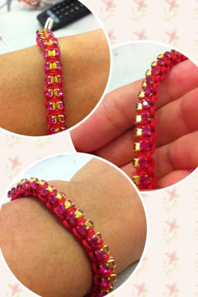 Pulseira Vermelha